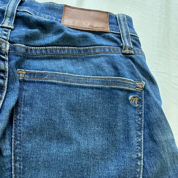 Madewell 9" High Rise Skinny Patty Wash - Picture 13 of 13